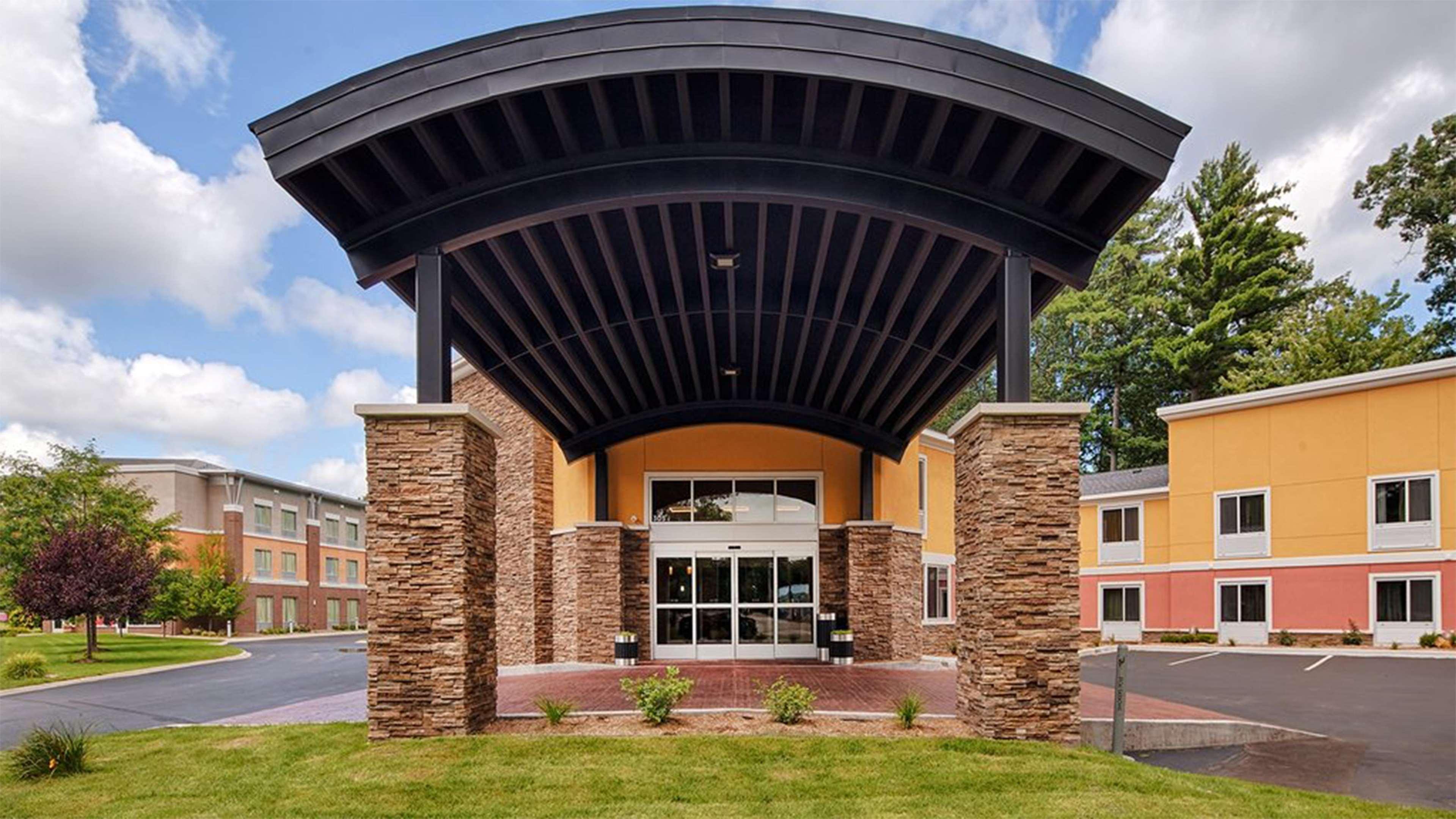 Best Western Plus Traverse Stadt Exterior foto